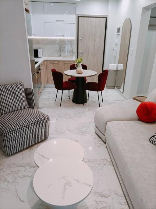 Apartmán Luxe Boutique With Balcony Soluň Exteriér fotografie